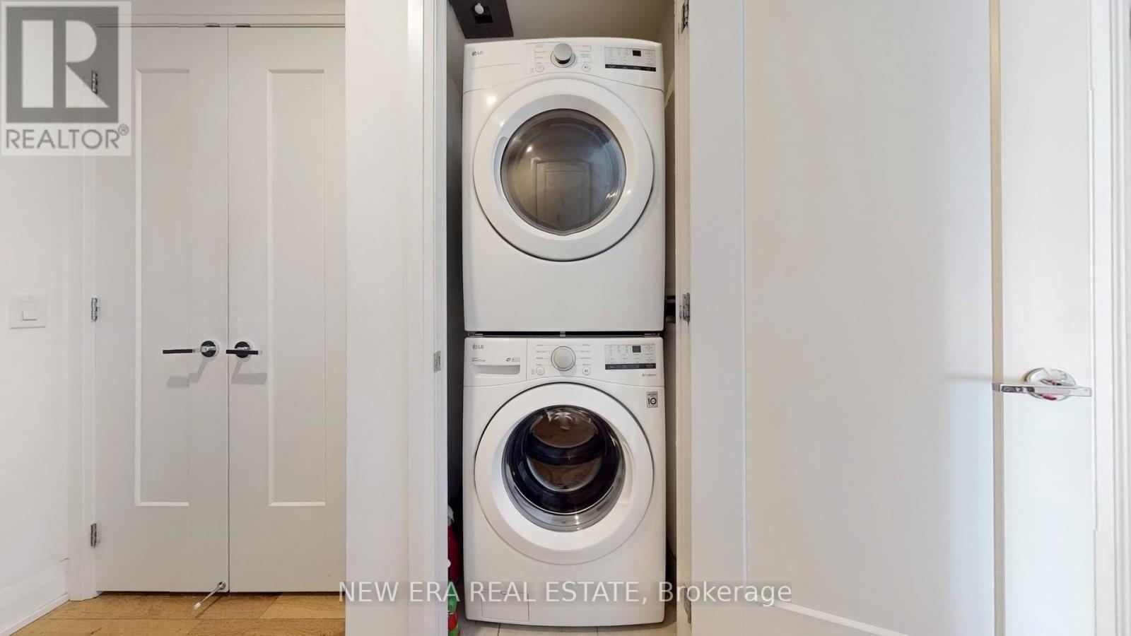 610 - 293 The Kingsway, Toronto, Ontario  M9A 0E8 - Photo 17 - W12253616