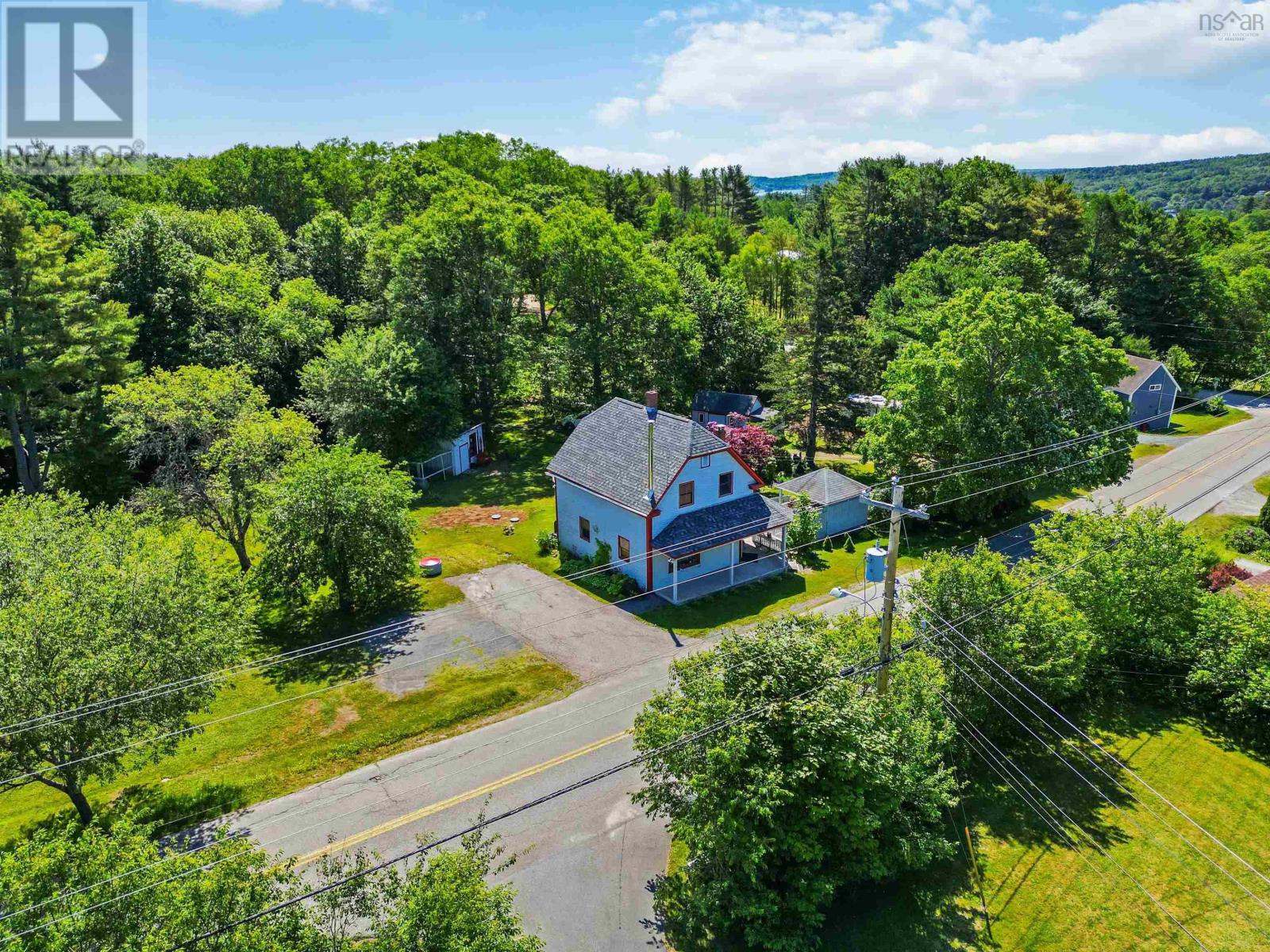 Property at 82 Oakhill Road image 2