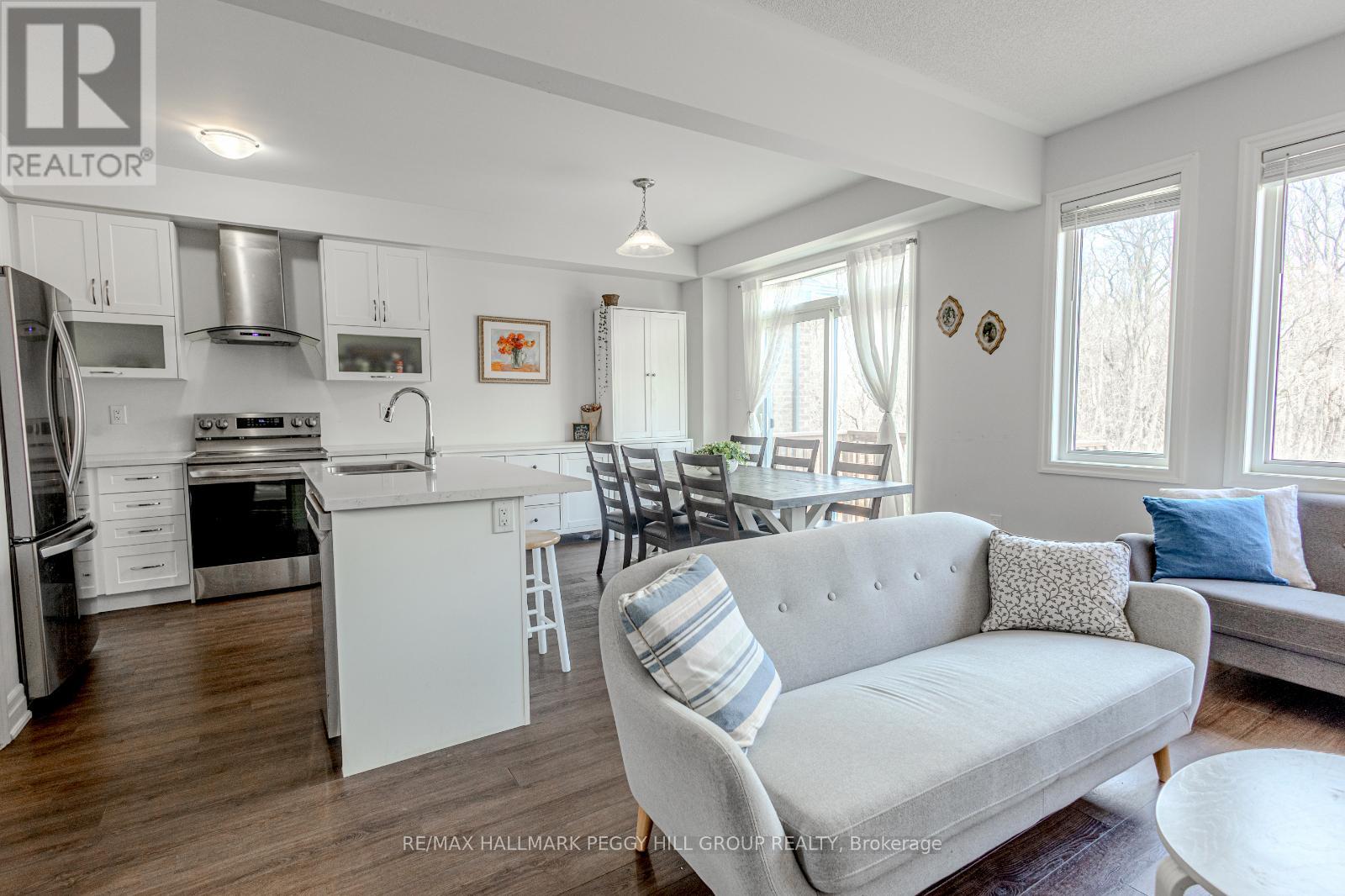 Property at 96 WOOD CRESCENT image 4