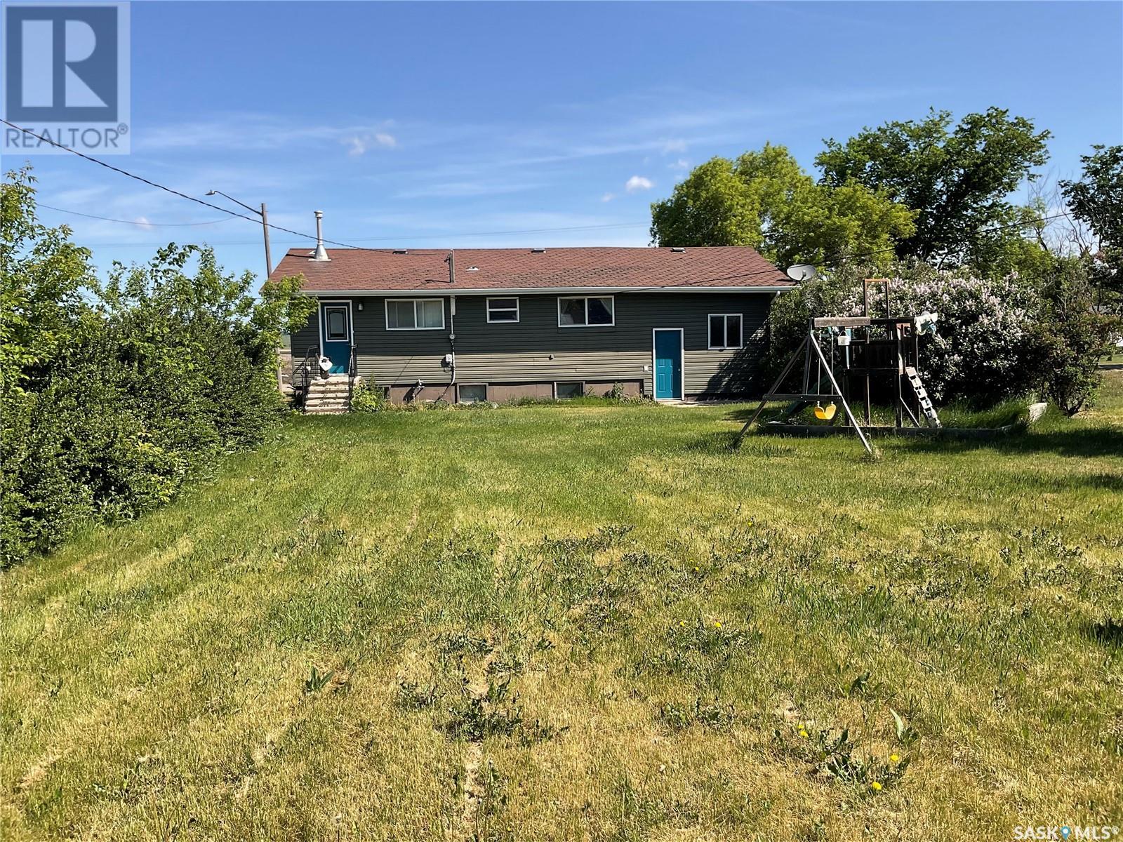 217 3rd Street N, Wakaw, Saskatchewan  S0K 4P0 - Photo 21 - SK008339