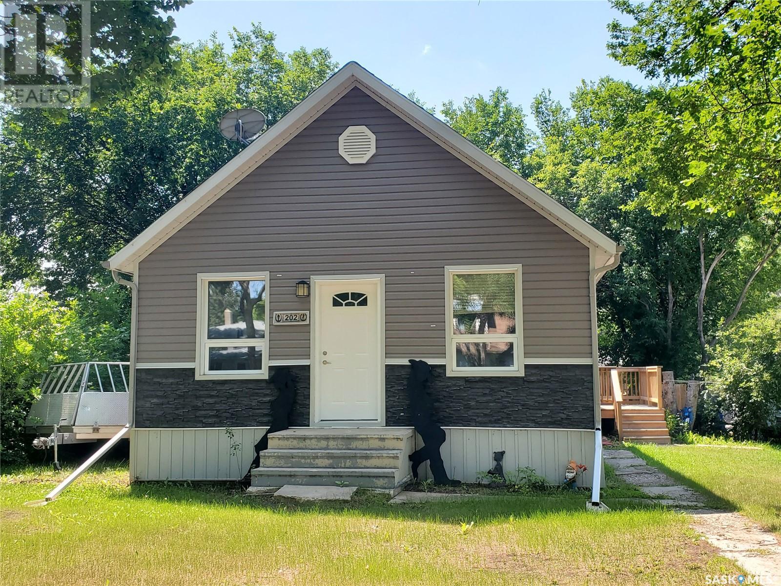 202 Maxwell STREET, Kamsack, Saskatchewan