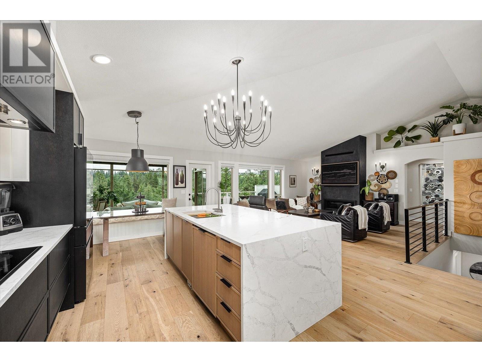 843 Westview Way, West Kelowna, British Columbia  V1Z 3Z3 - Photo 18 - 10354001