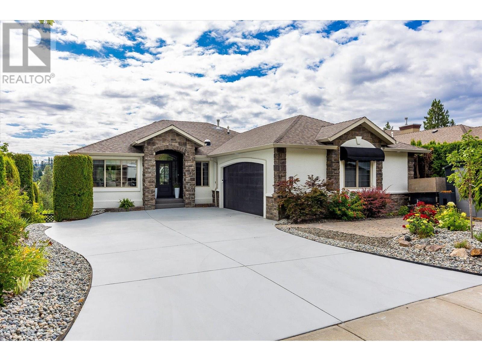 843 Westview Way, West Kelowna, British Columbia