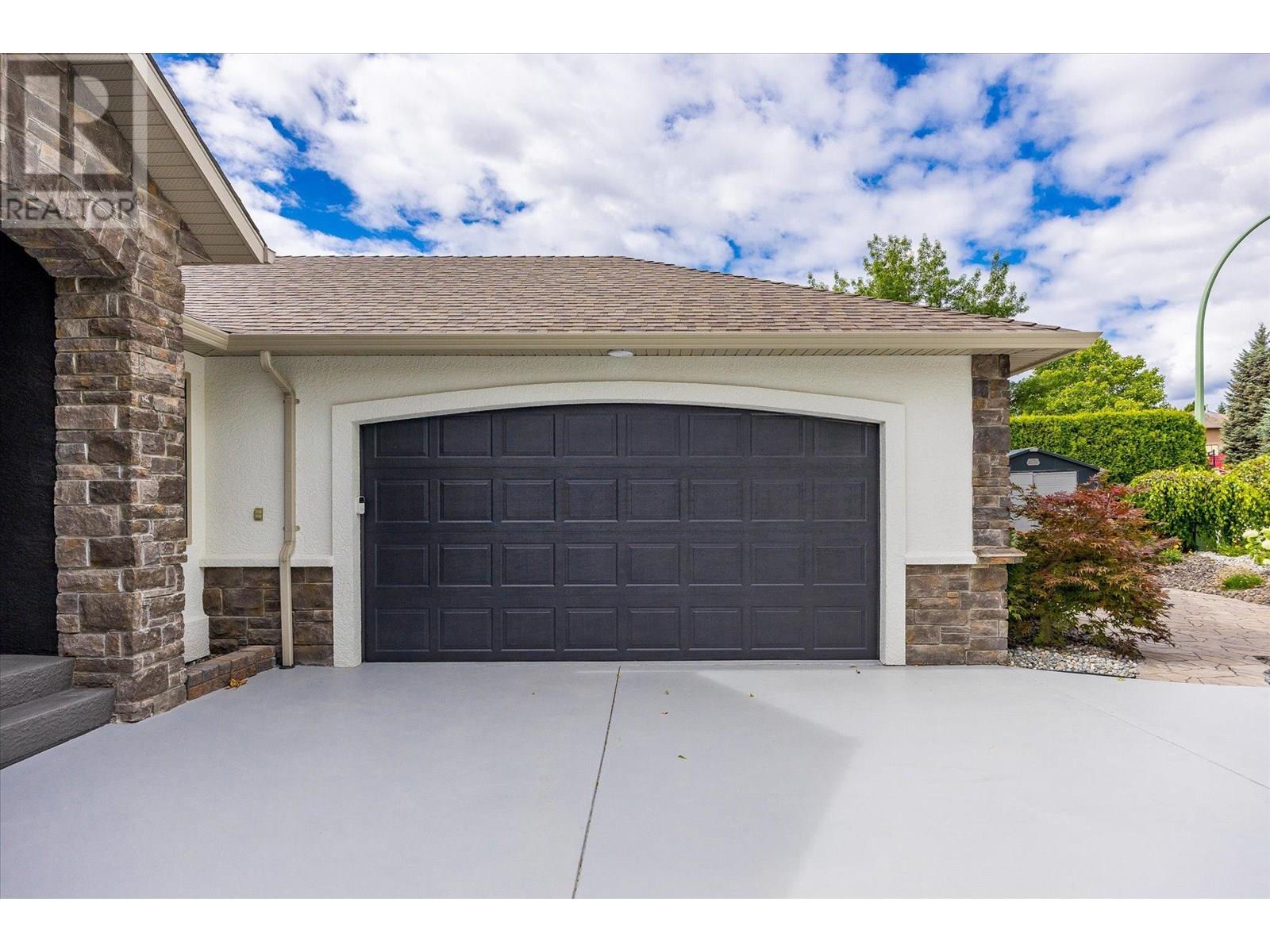 843 Westview Way, West Kelowna, British Columbia  V1Z 3Z3 - Photo 78 - 10354001