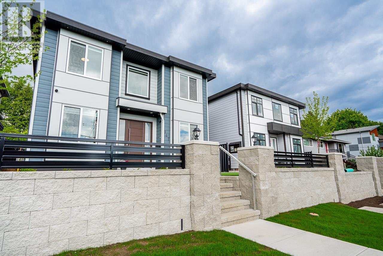 947 WALLS AVENUE, coquitlam, British Columbia V3K2T2