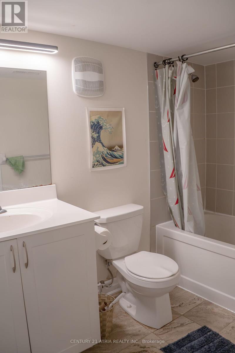 6 Wildflower Way, Toronto, Ontario  M1E 0C3 - Photo 19 - E12253679