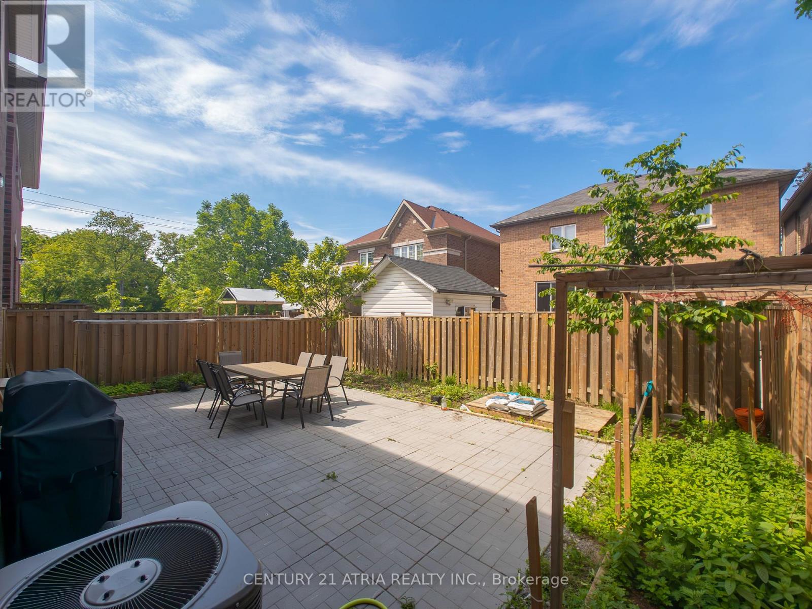 6 Wildflower Way, Toronto, Ontario  M1E 0C3 - Photo 22 - E12253679
