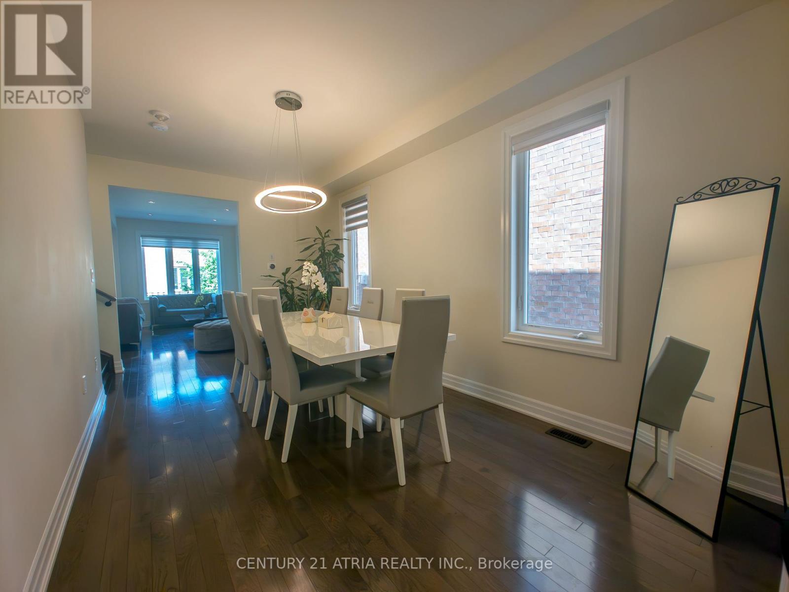 6 Wildflower Way, Toronto, Ontario  M1E 0C3 - Photo 5 - E12253679