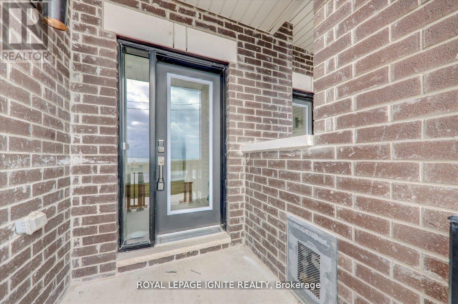 Property at 575 PORT DARLINGTON ROAD image 4