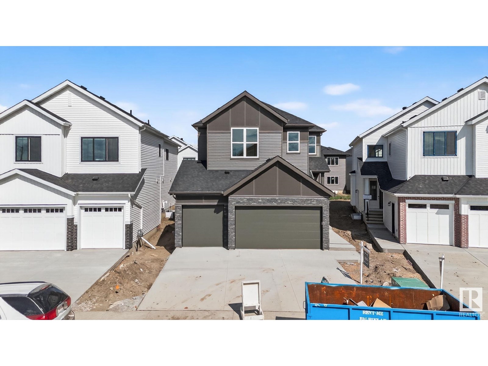 Property at 17119 3 ST NW image 1