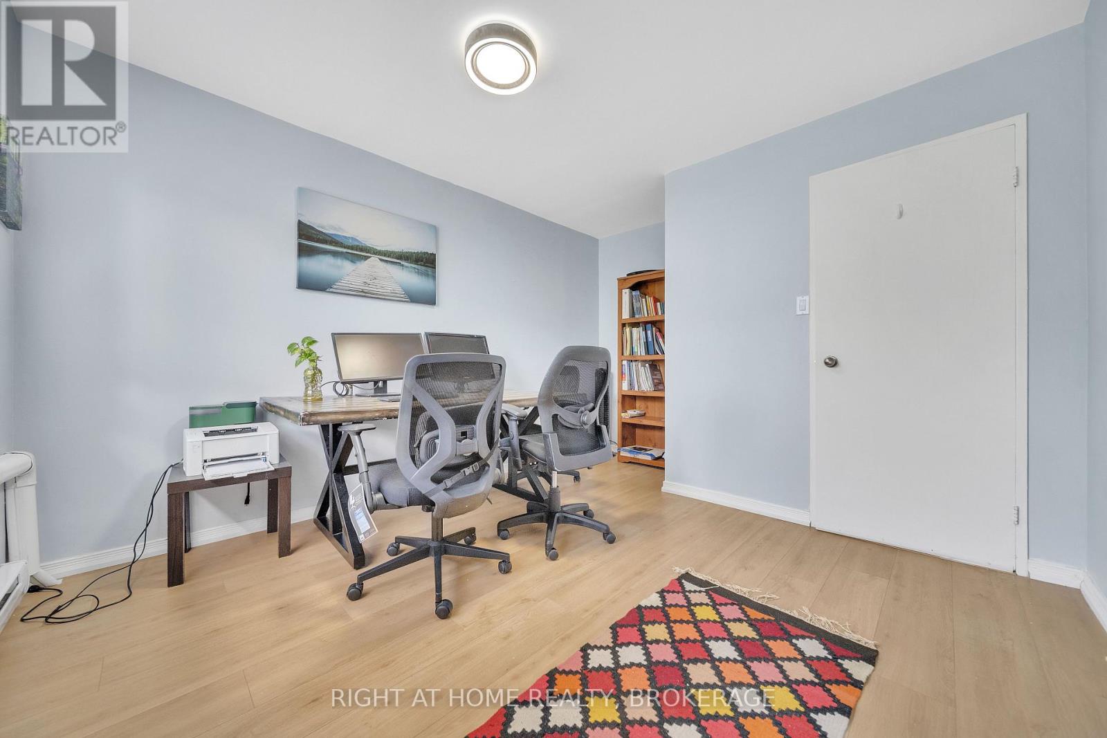 132 - 1058 Falgarwood Drive, Oakville, Ontario  L6H 2P3 - Photo 19 - W12253709