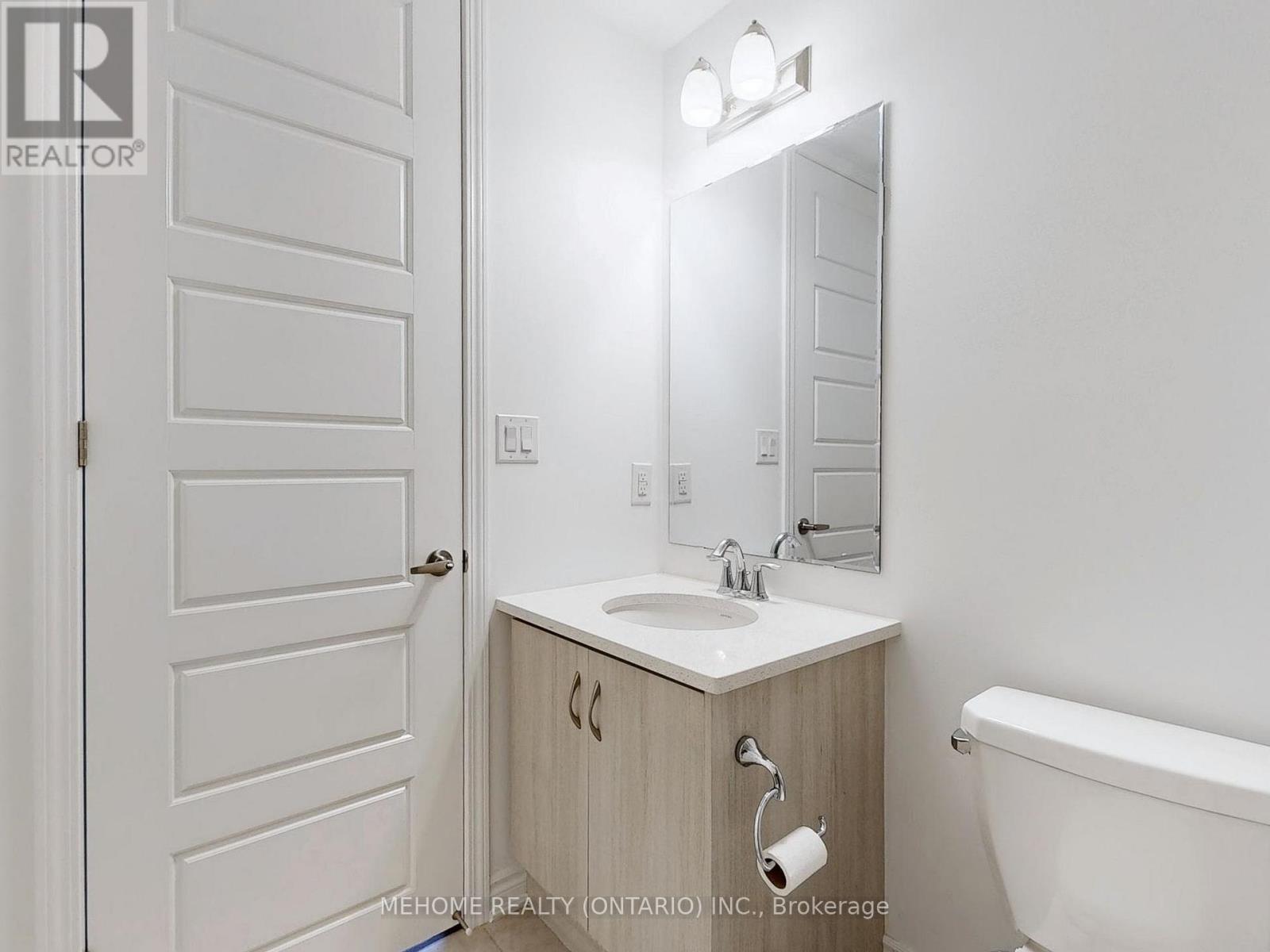 1371 William Halton Parkway, Oakville, Ontario  L6M 5N9 - Photo 39 - W12253739