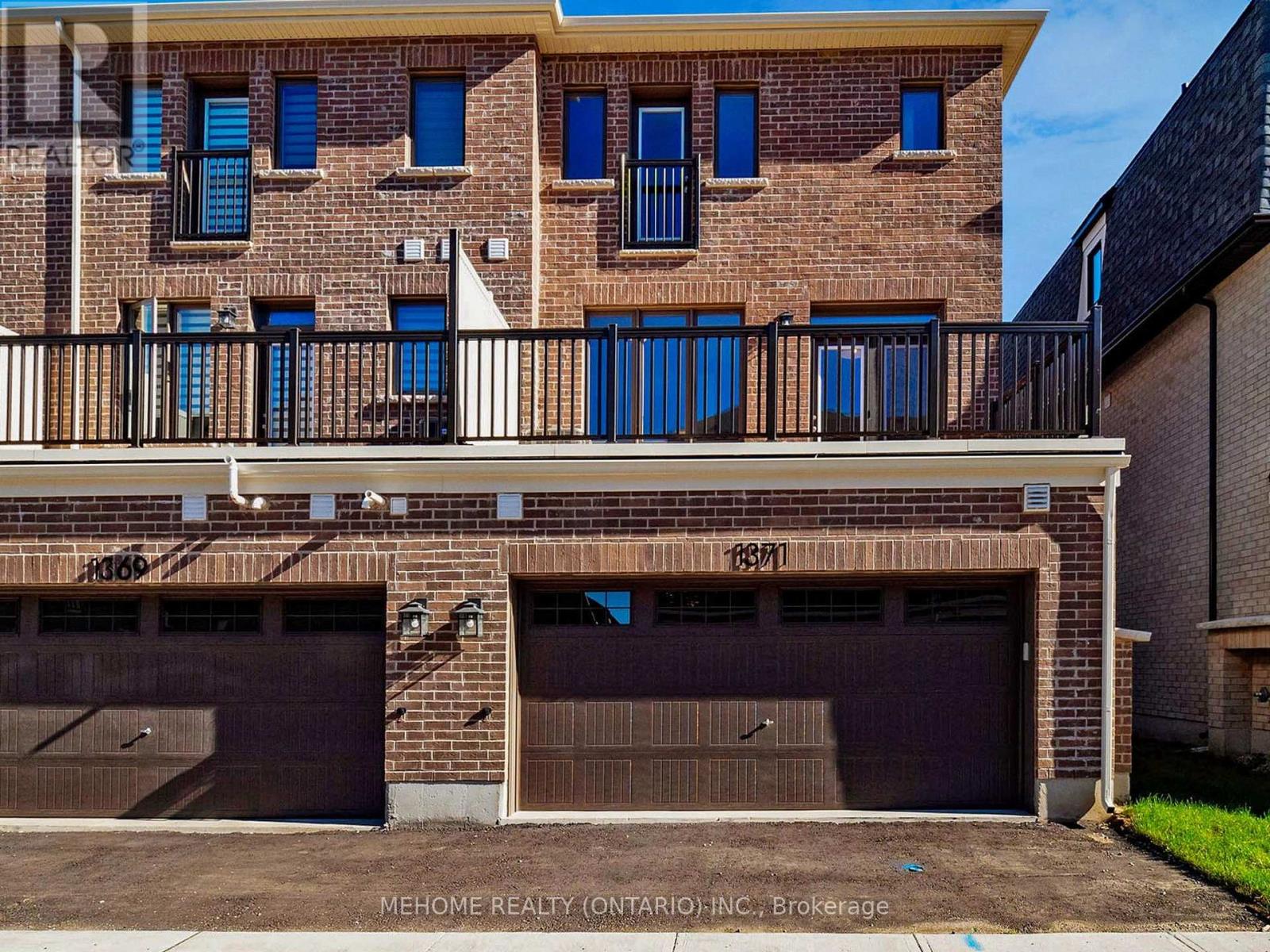 1371 William Halton Parkway, Oakville, Ontario  L6M 5N9 - Photo 43 - W12253739
