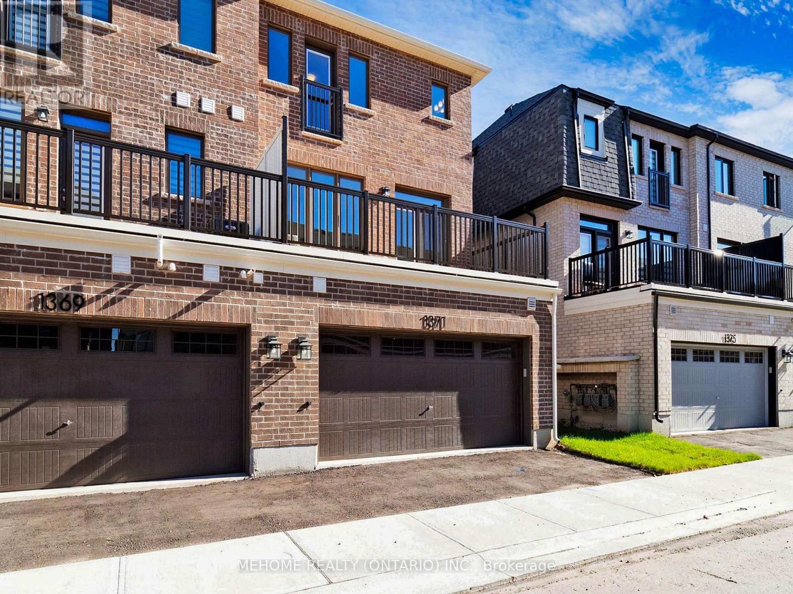 1371 William Halton Parkway, Oakville, Ontario  L6M 5N9 - Photo 44 - W12253739