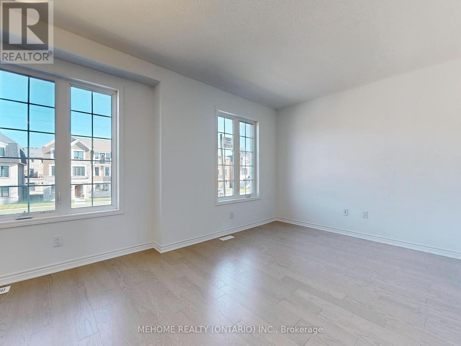 Property at 1371 WILLIAM HALTON PARKWAY image 5