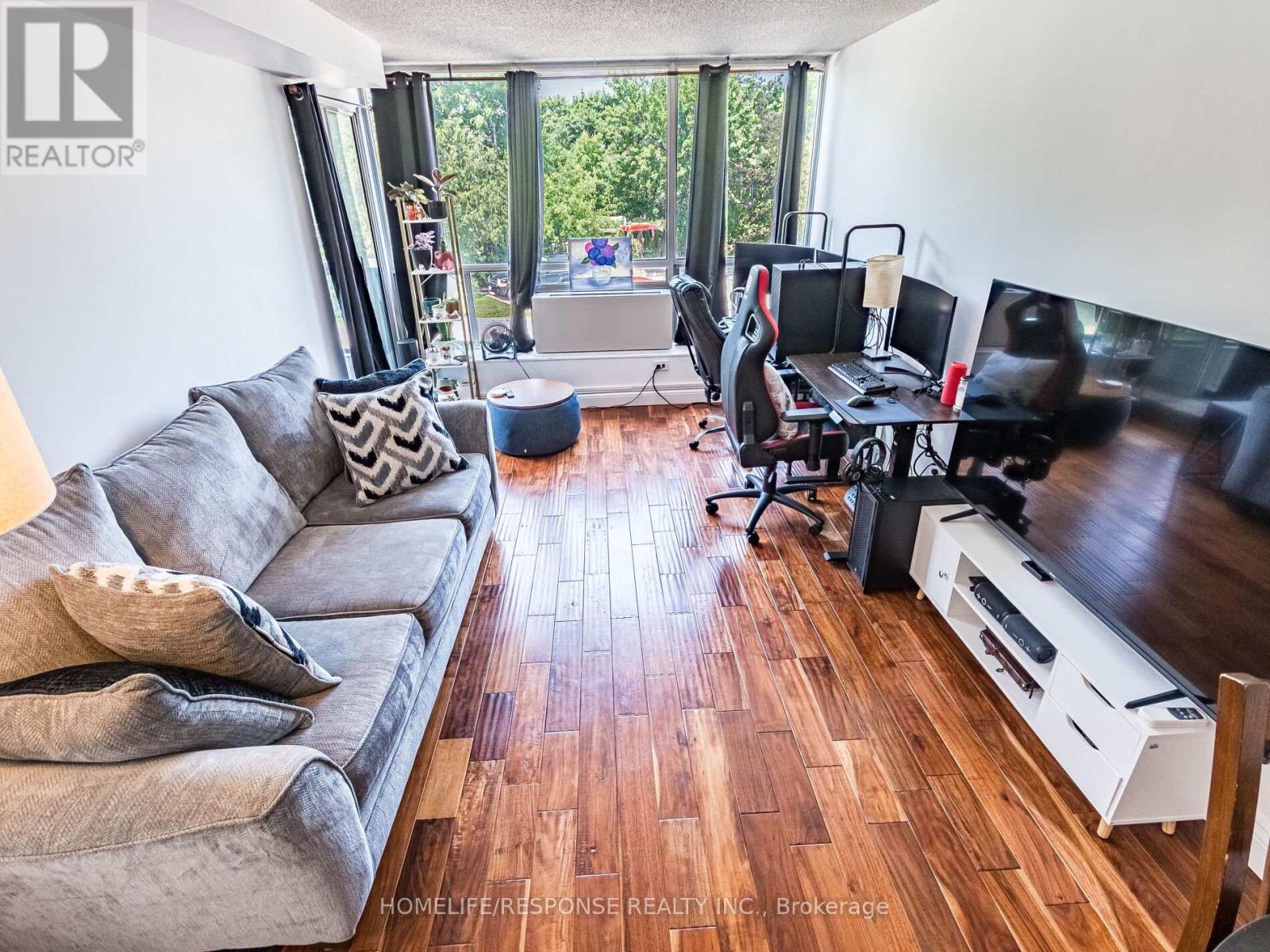 214 - 107 Bagot Street, Guelph (Junction/onward Willow), Ontario  N1H 8H5 - Photo 18 - X12253696