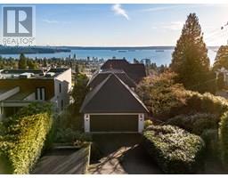 2198 Rosebery Avenue, West Vancouver, Ca