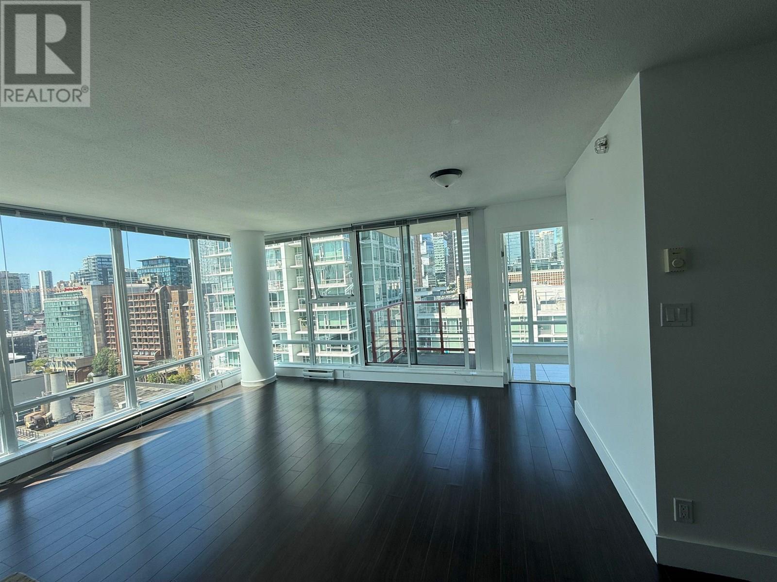 1602 668 CITADEL PARADE, vancouver, British Columbia V6B1W6