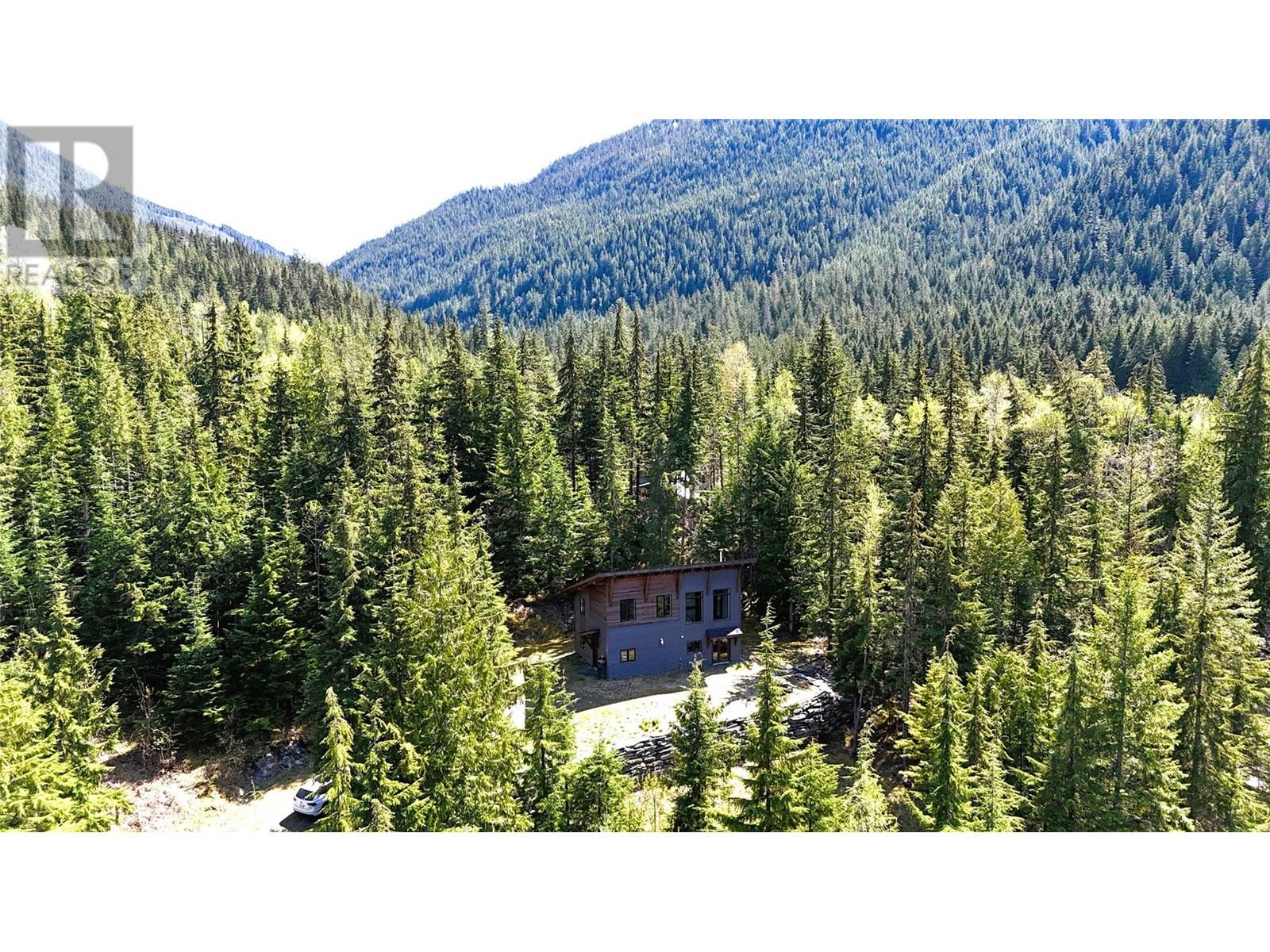 Lot 6 Salmon Creek Road Lot# 6, beaton, British Columbia