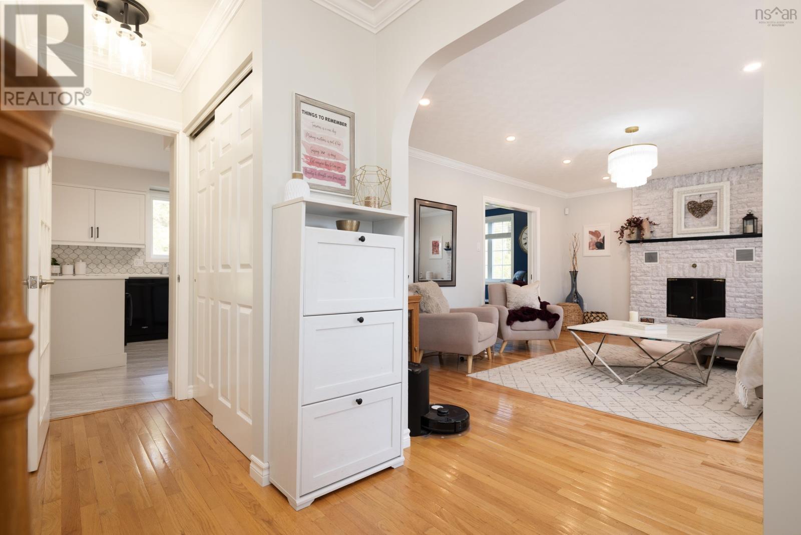 Property at 55 Peregrine Crescent image 5