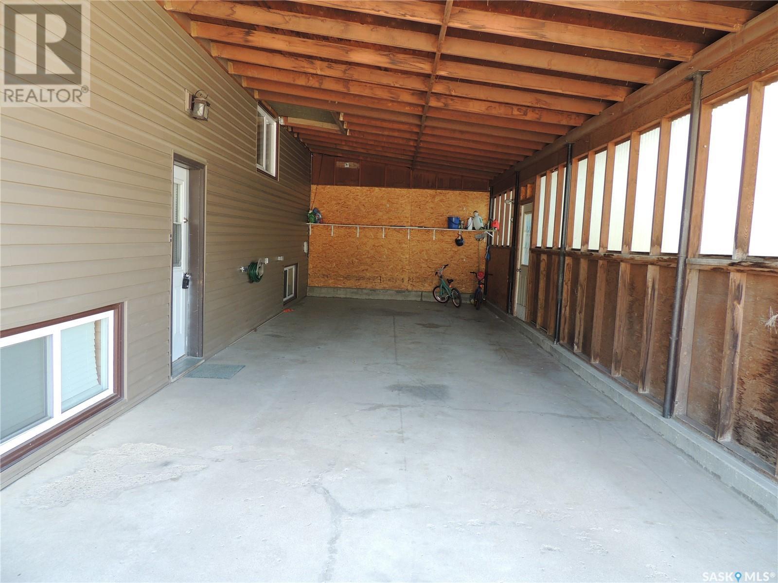 1412 Nicholson Road, Estevan, Saskatchewan  S4A 1T7 - Photo 7 - SK011124