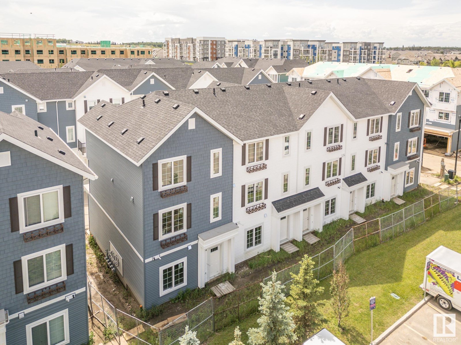 #11 735 Allard BV SW SW, Edmonton, Alberta