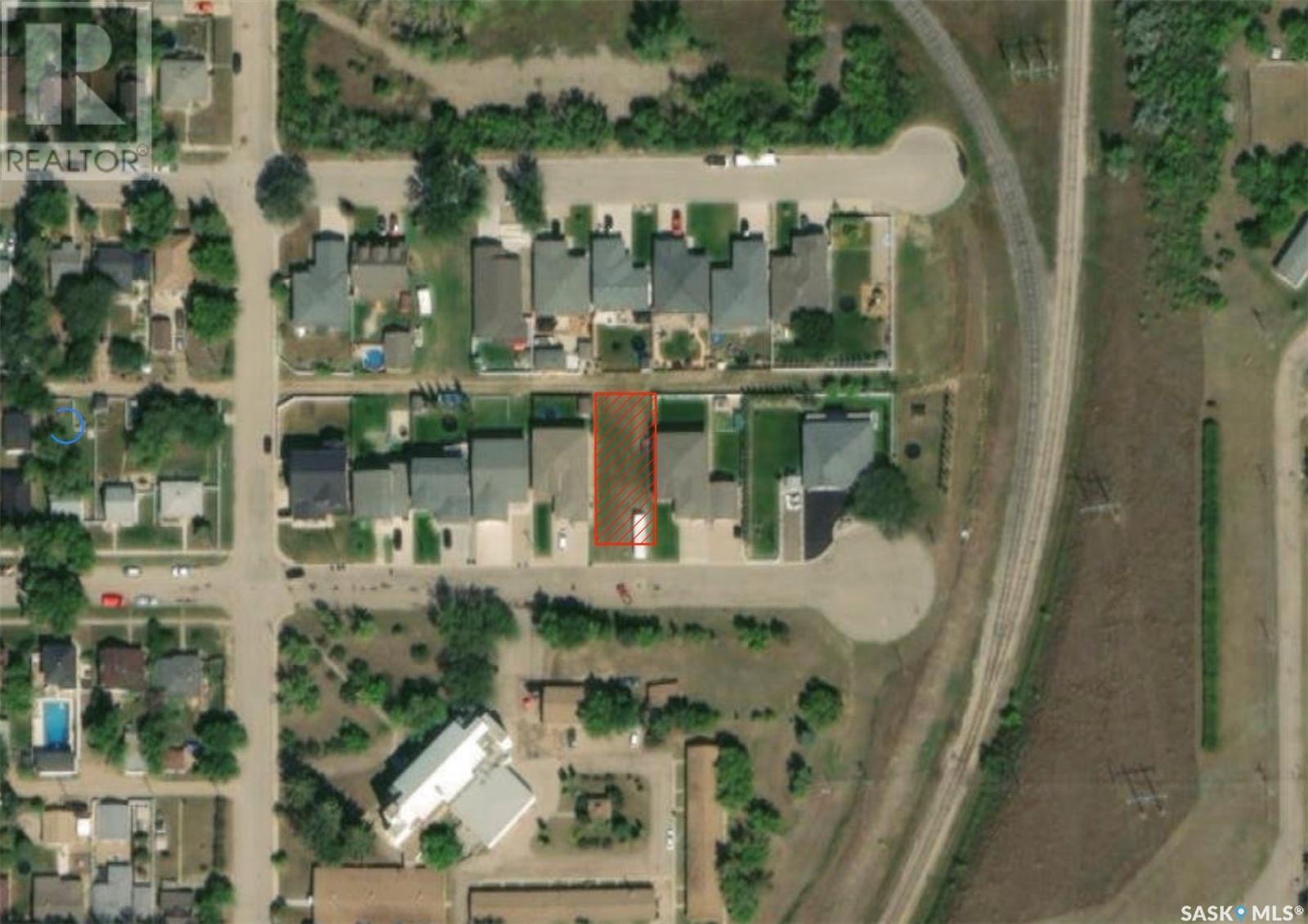 222 Iroquois STREET E, Moose Jaw, Saskatchewan