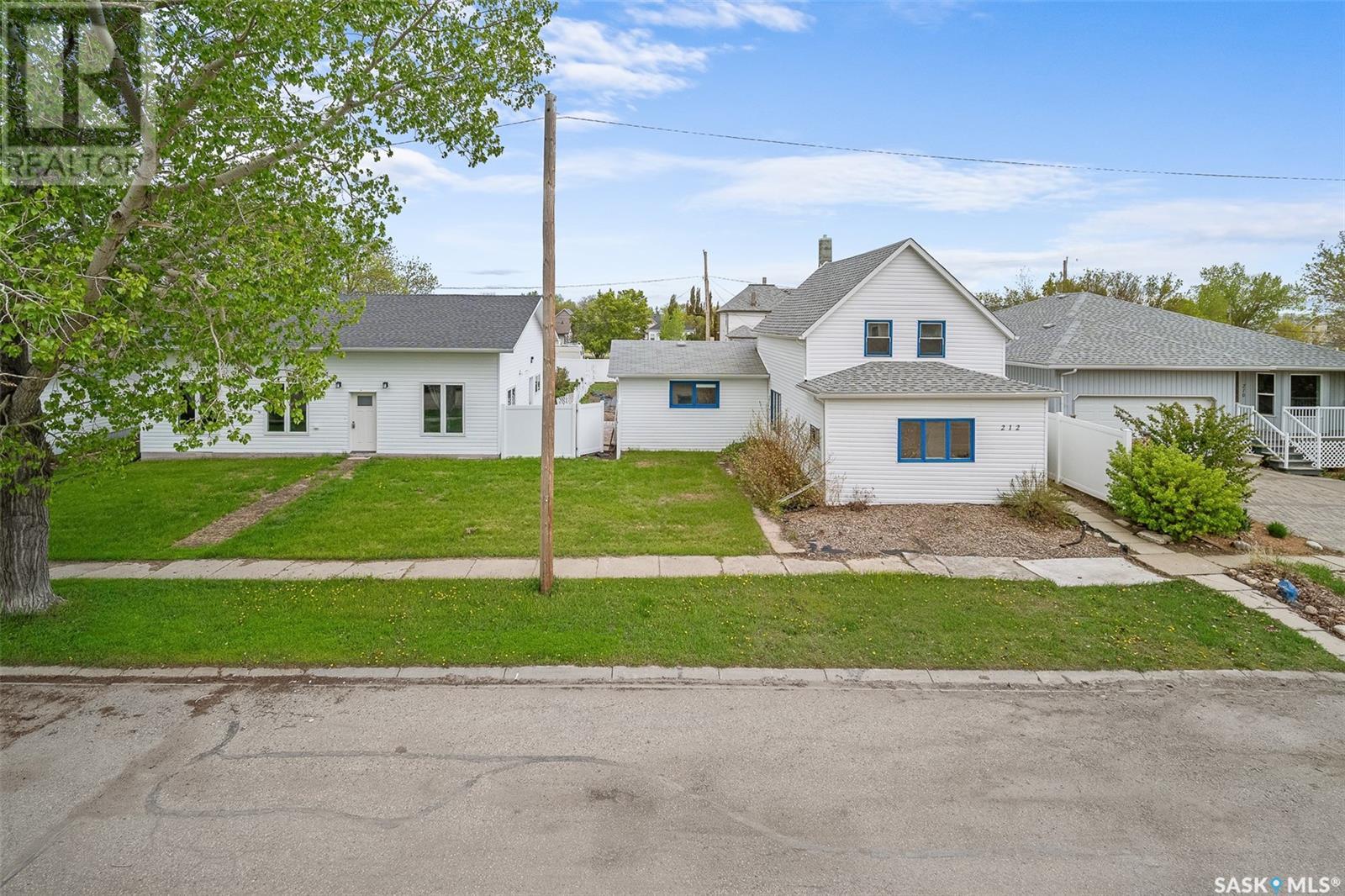 212 Main Street, Rouleau, Saskatchewan  S0G 4H0 - Photo 1 - SK010939
