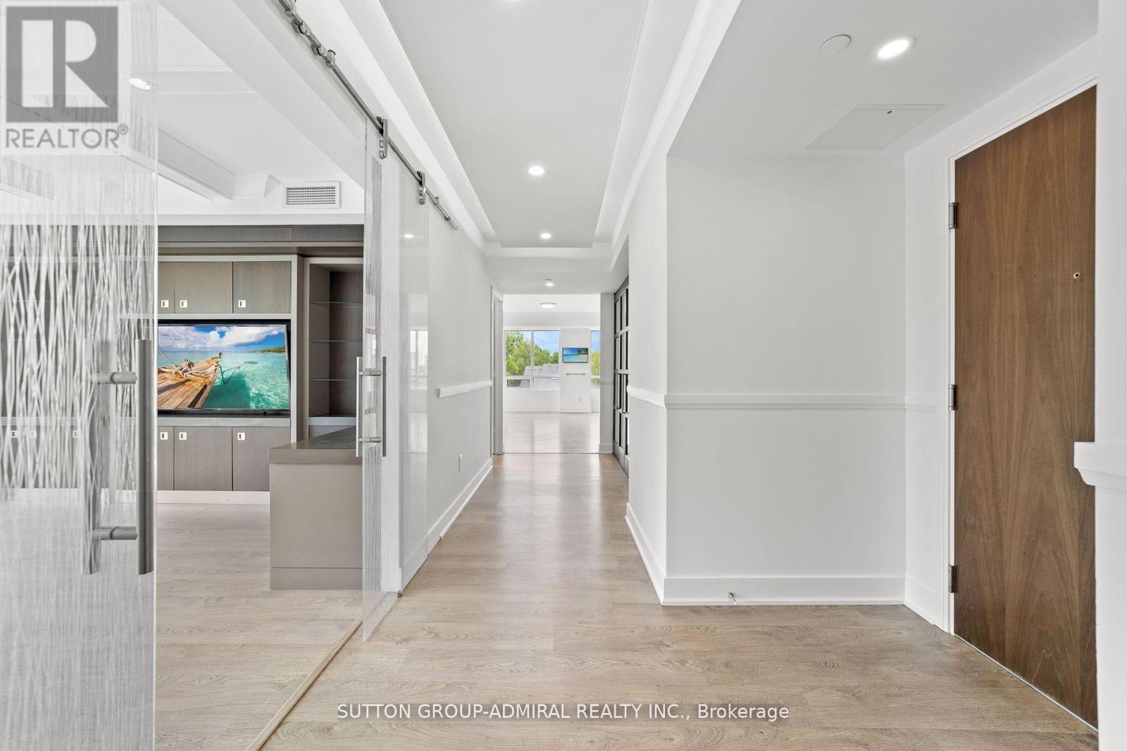 514 - 7608 Yonge Street, Vaughan, Ontario  L4J 0J5 - Photo 7 - N12253784