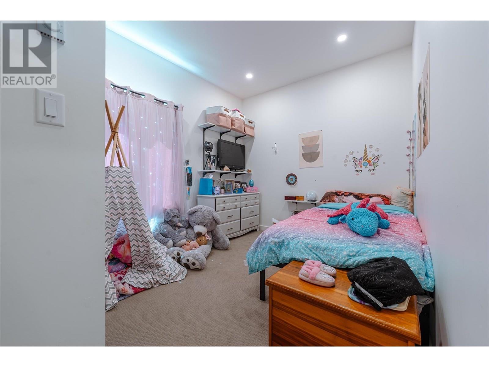 715 Olynyk Road, Revelstoke, British Columbia  V0E 2S0 - Photo 16 - 10354265