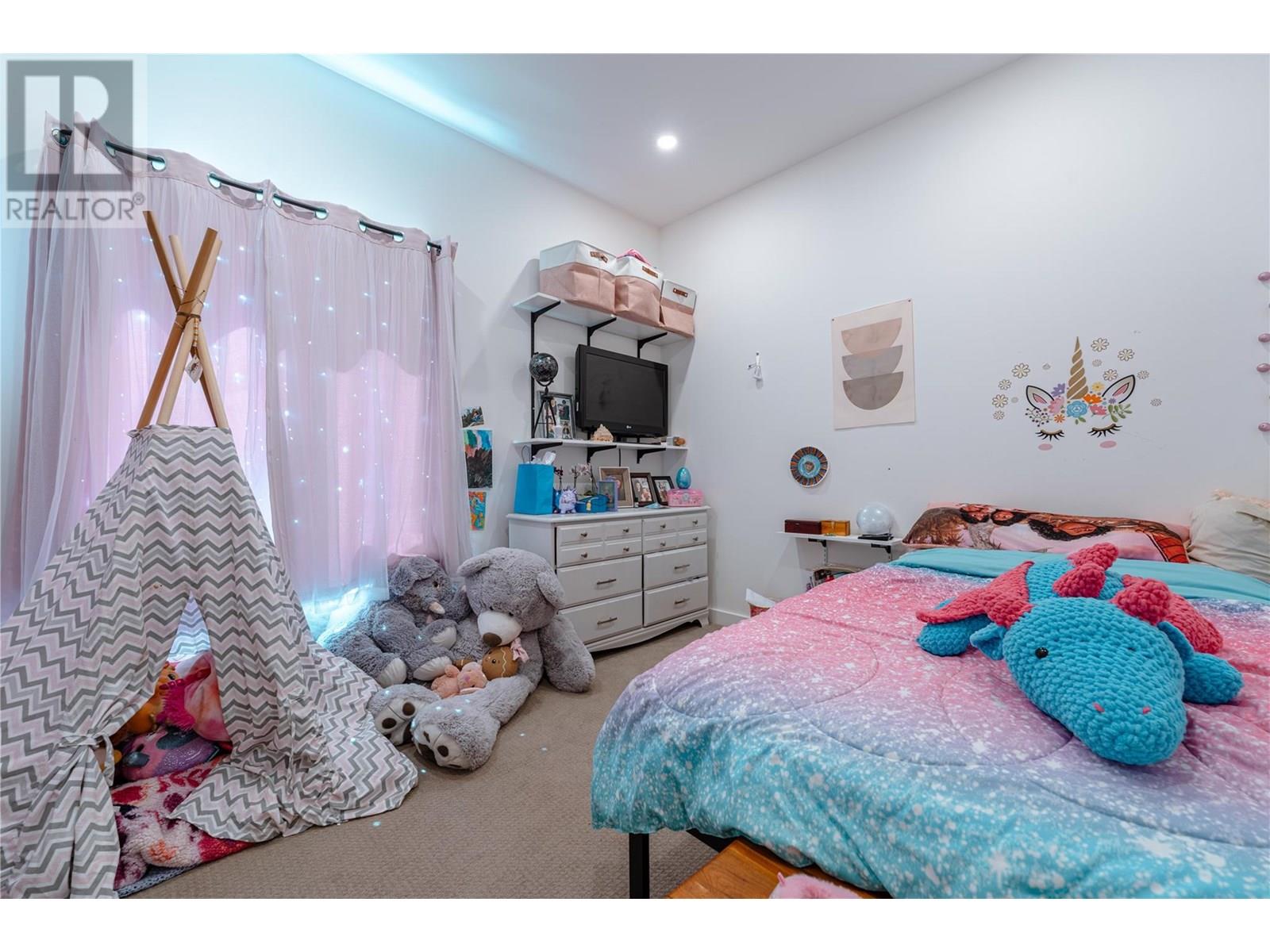 715 Olynyk Road, Revelstoke, British Columbia  V0E 2S0 - Photo 18 - 10354265