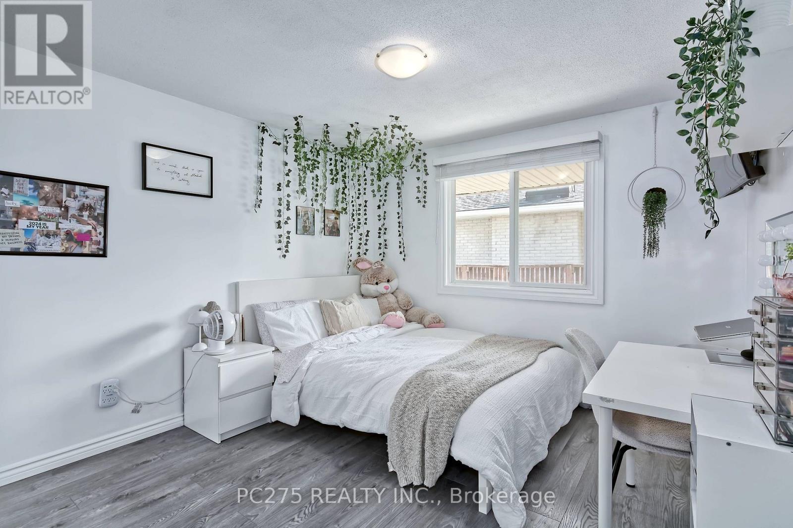135 Kent Street, Cambridge, Ontario  N1S 4H3 - Photo 14 - X12253865