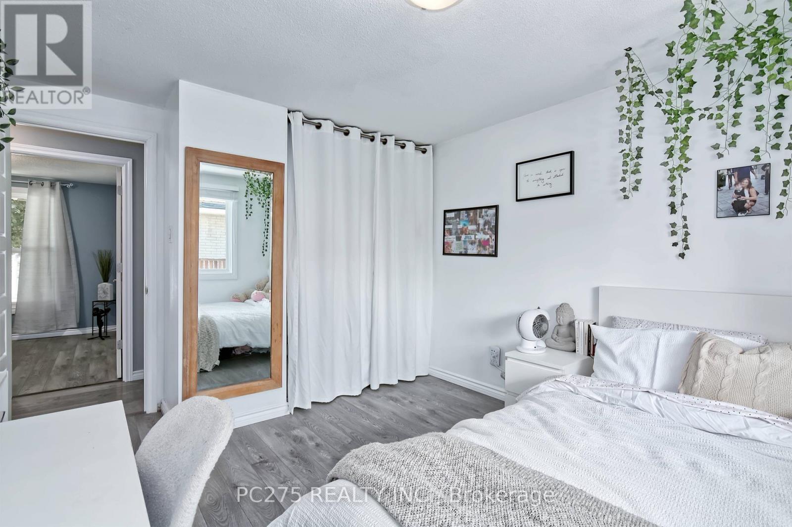 135 Kent Street, Cambridge, Ontario  N1S 4H3 - Photo 25 - X12253865