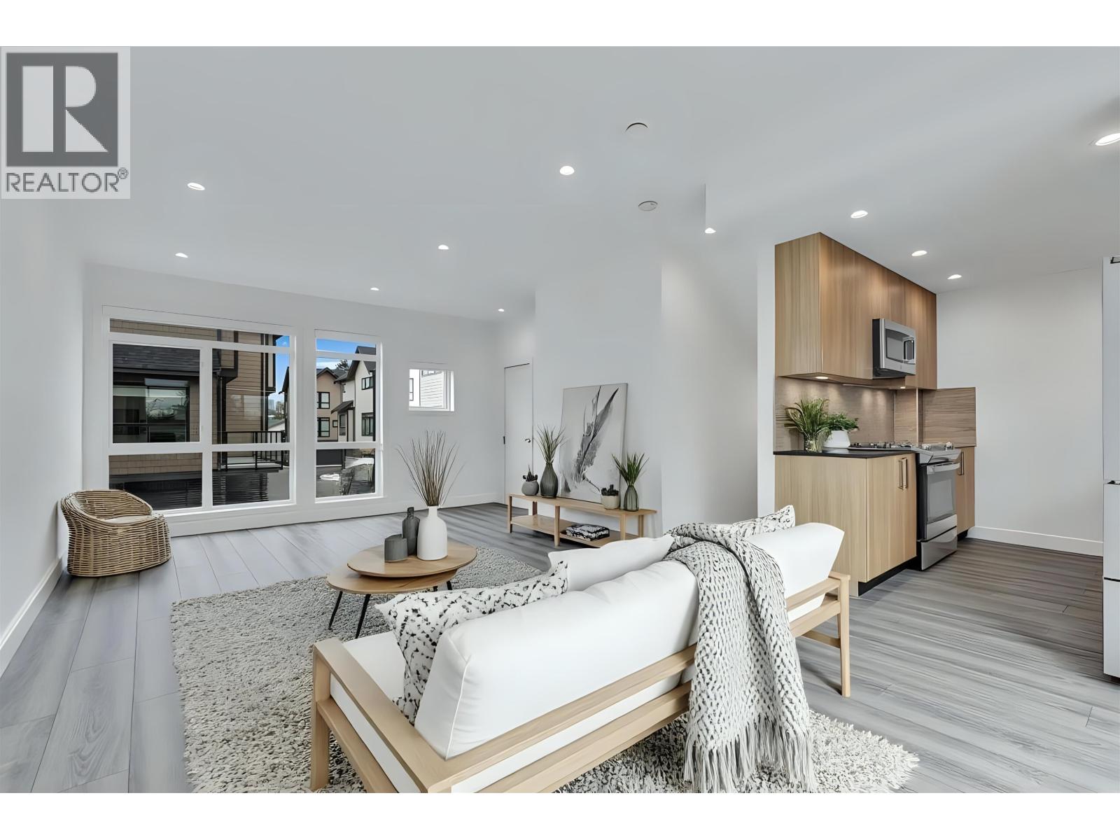 2 4300 THOMPSON ROAD, richmond, British Columbia