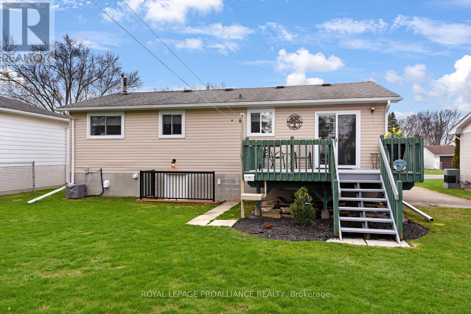 1343 Borden Crescent, Brockville, Ontario  K6V 5X7 - Photo 18 - X12253862