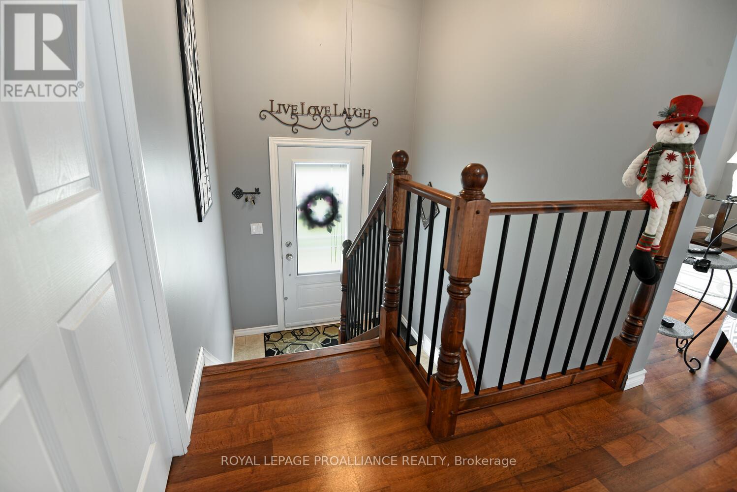 1343 Borden Crescent, Brockville, Ontario  K6V 5X7 - Photo 2 - X12253862