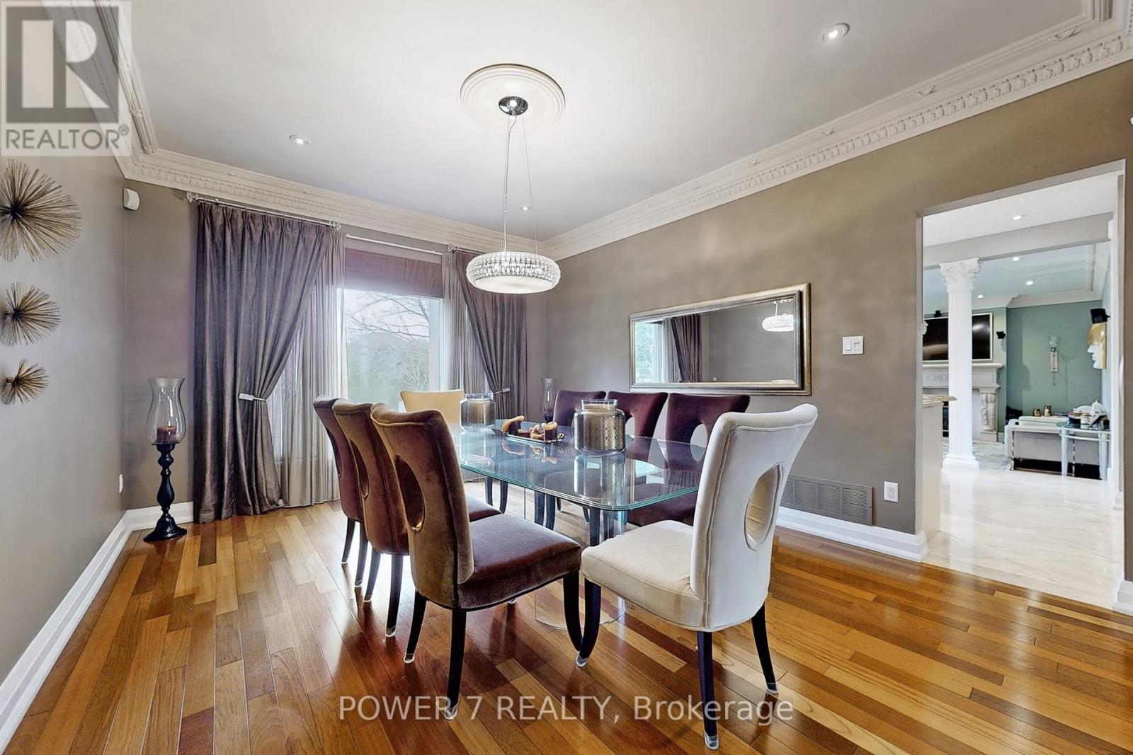 Property at 76 SILVER ROSE CRESCENT image 5