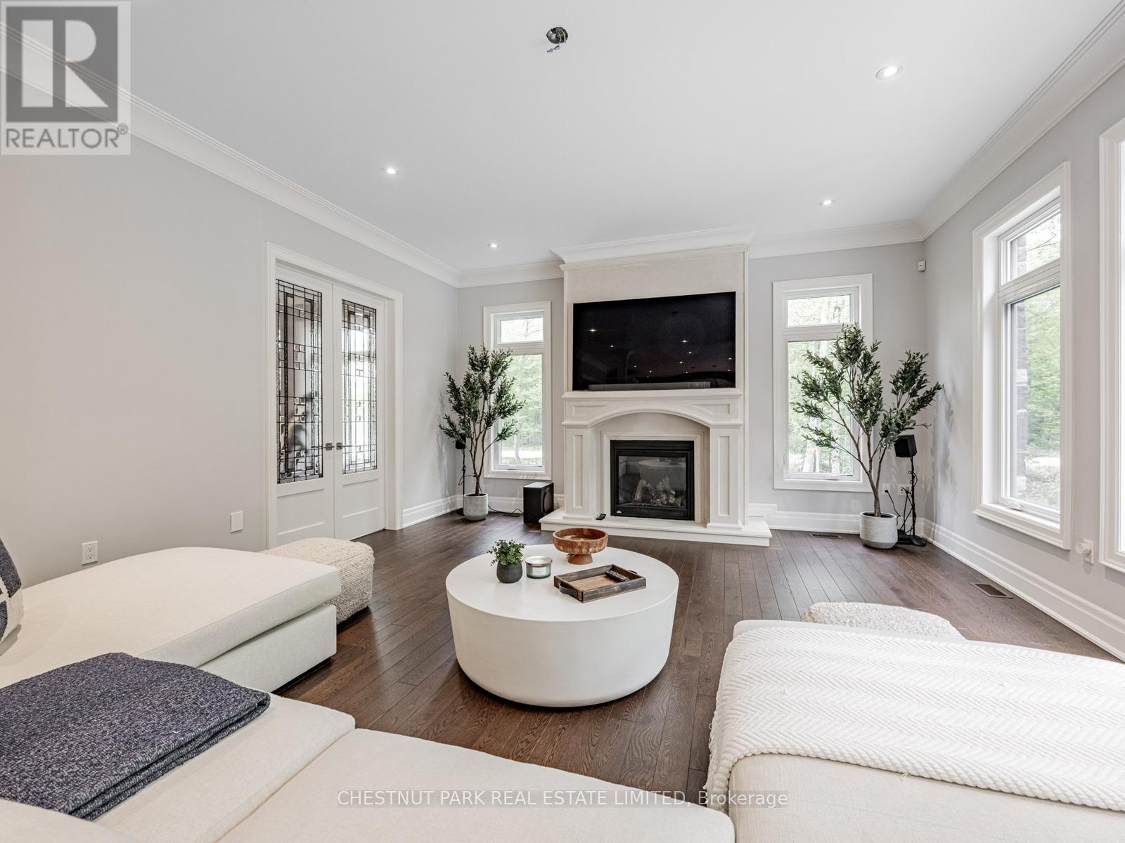 Property at 1185 SHOREVIEW DRIVE image 5