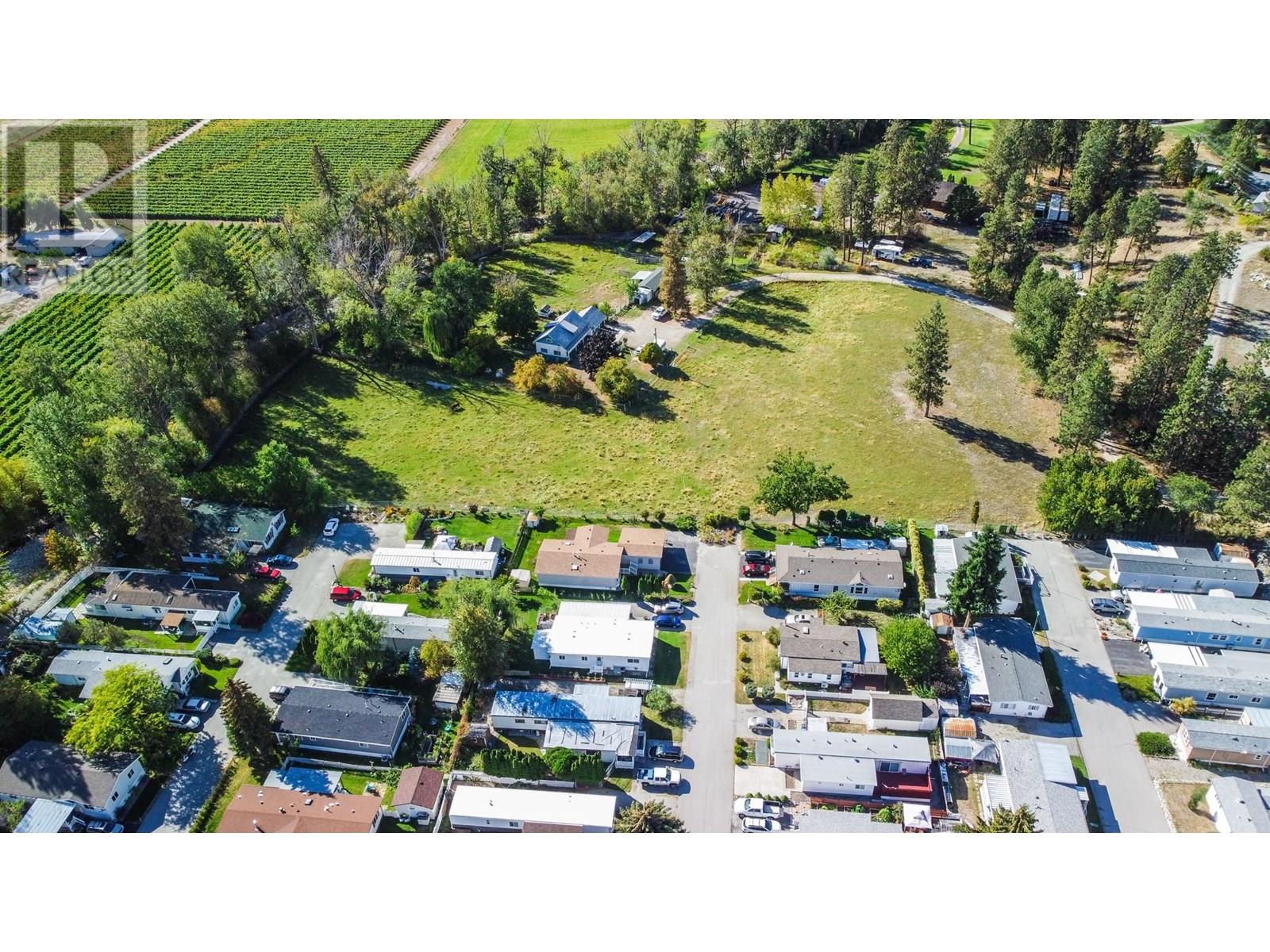 Property at 4505 McLean Creek Road Unit# L2 image 1