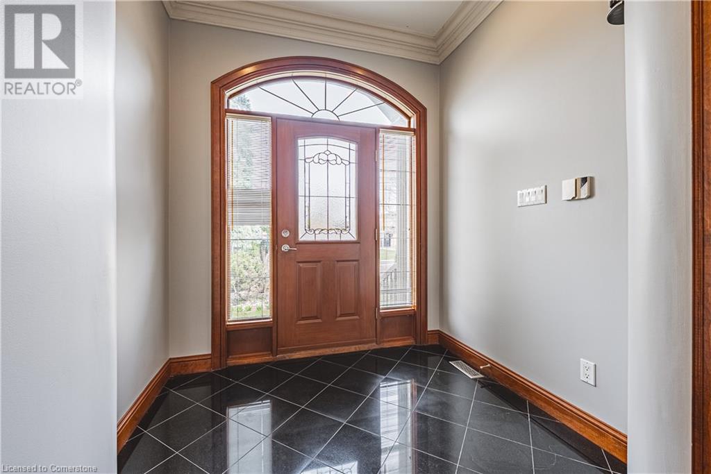 Property at 388 HEMLOCK Avenue image 5