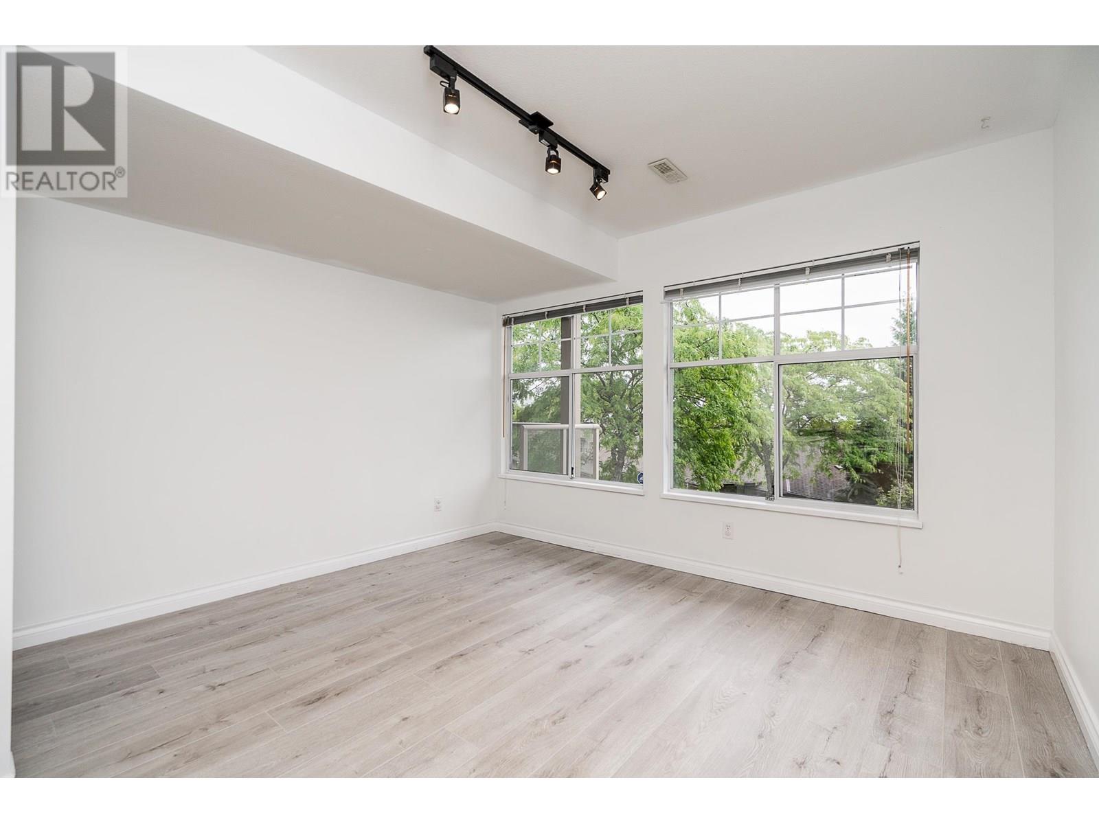 32 2979 Panorama Drive, Coquitlam, British Columbia  V3E 2W8 - Photo 31 - R3021400