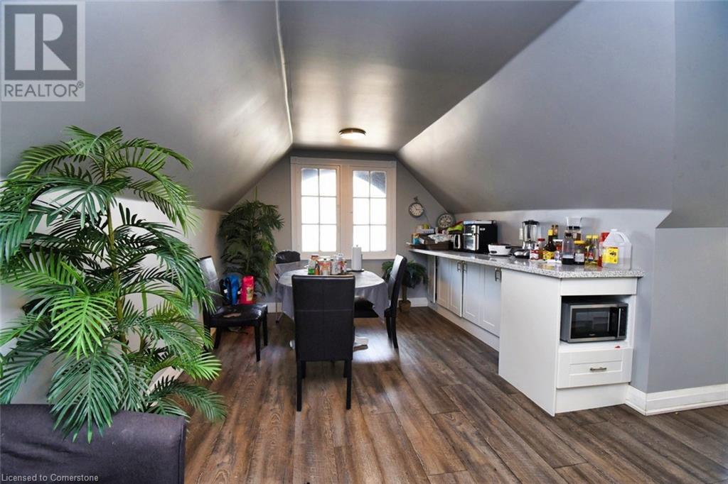 242 James Street S, Hamilton, Ontario  L8P 3B3 - Photo 18 - 40744432