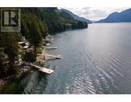 24 E OF CROKER ISLAND, North Vancouver, British Columbia
