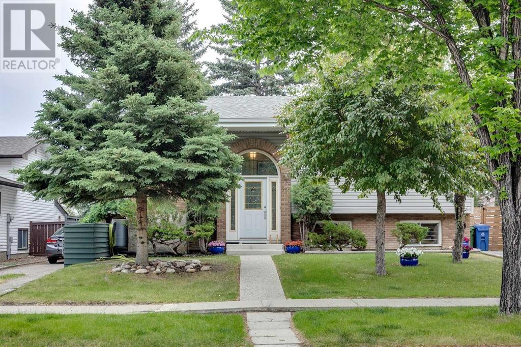 Property at 712 Brookpark Drive SW image 1