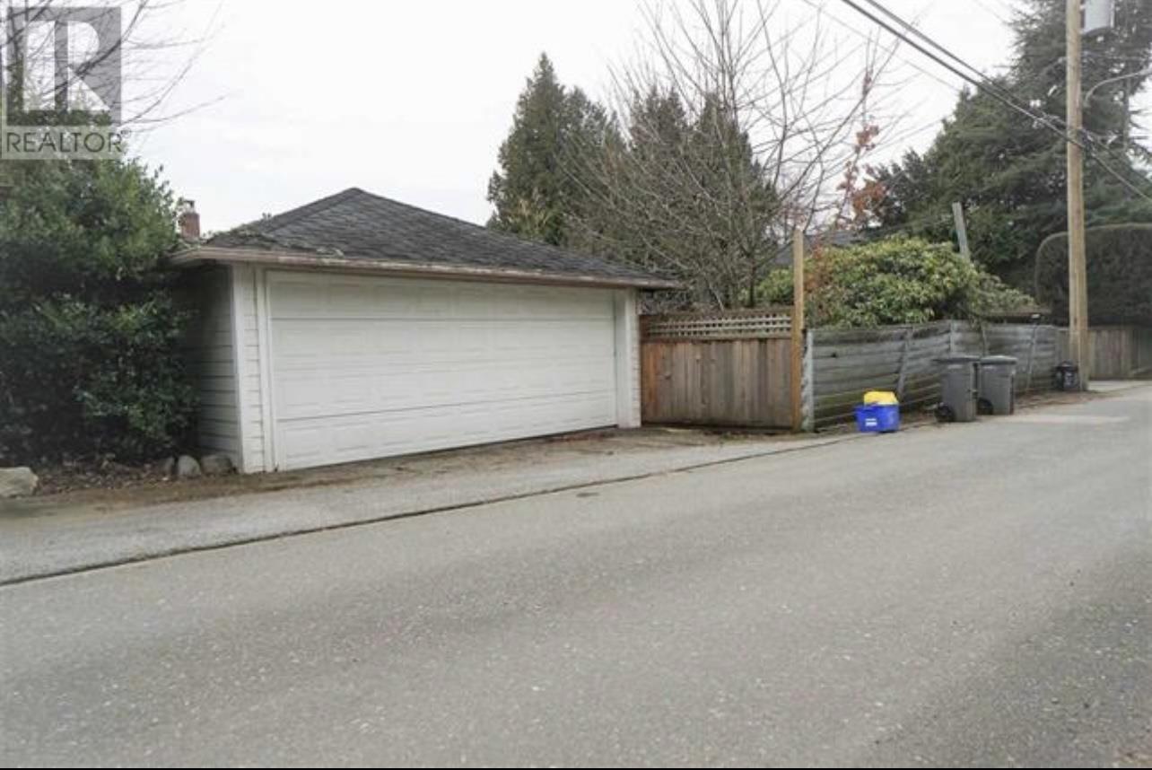 1315 W 58th Avenue, Vancouver, British Columbia  V6P 1W3 - Photo 4 - R3021335