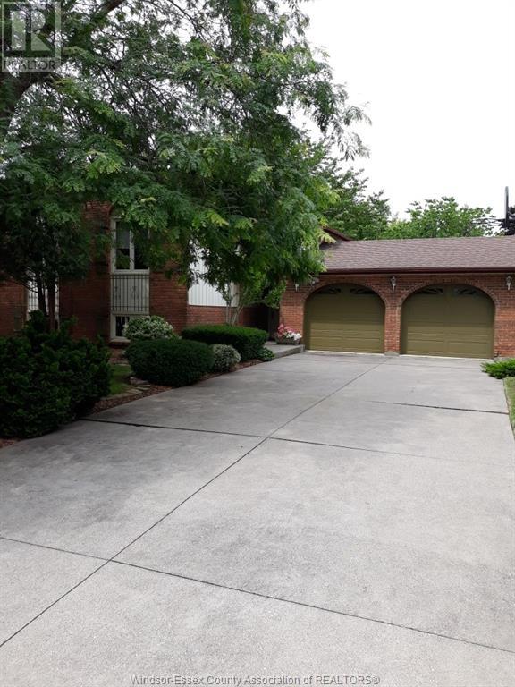 Property at 223 WEDGEWOOD LANE image 3