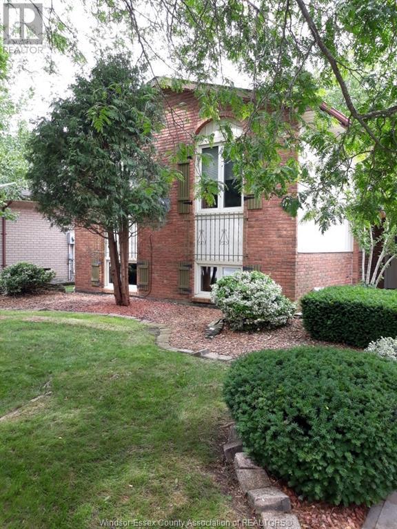 Property at 223 WEDGEWOOD LANE image 2