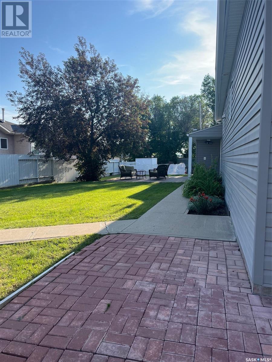 5004 Telegraph Street, Macklin, Saskatchewan  S0L 2C0 - Photo 13 - SK010965
