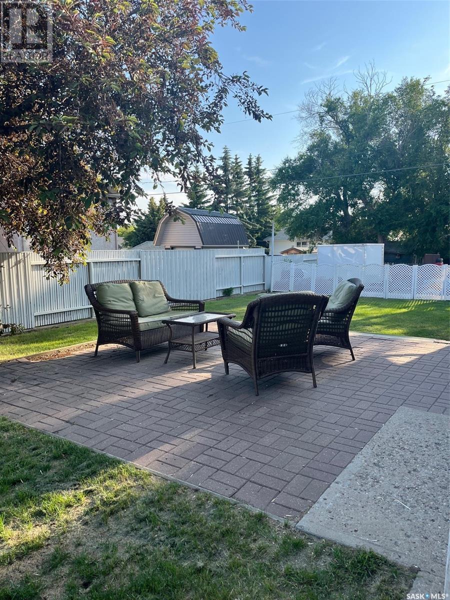 5004 Telegraph Street, Macklin, Saskatchewan  S0L 2C0 - Photo 12 - SK010965