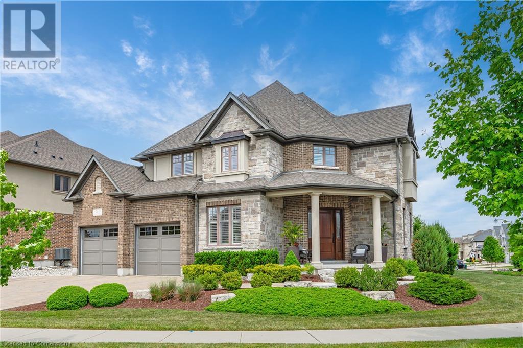 Property at 546 MANOR RIDGE Crescent image 4